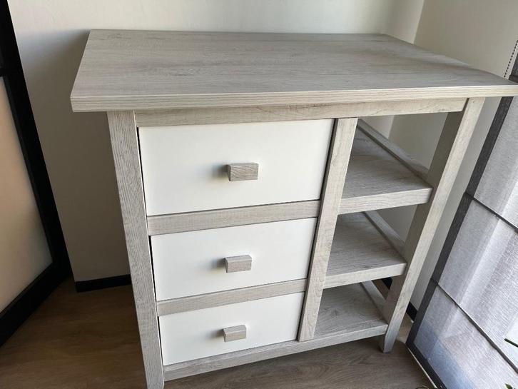 Verzorgingstafel compact met schuiven, Kinderen en Baby's, Badjes en Verzorging, Zo goed als nieuw, Overige typen, Overige merken