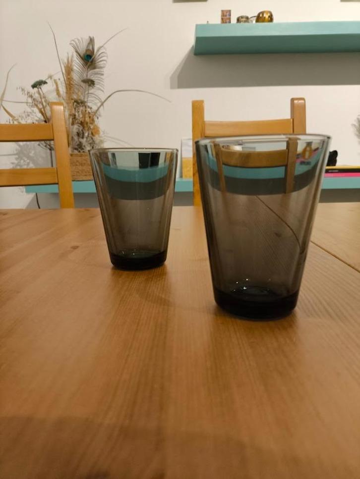 2 glazen uit de Kaj Franck-serie – donkergroen design, Antiek en Kunst, Kunst | Designobjecten, Ophalen