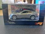 Minichamps Aston Martin V12 Vanquish (J. Bond) 1/43, Enlèvement ou Envoi, Neuf, Voiture, MiniChamps