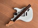 Sonic Blue Body en Rosewood neck, Muziek en Instrumenten, Snaarinstrumenten | Gitaren | Elektrisch, Ophalen of Verzenden, Gebruikt