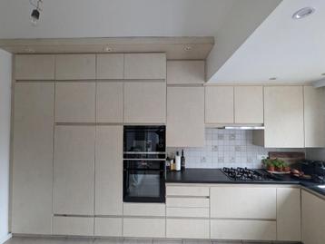 L-vormige keuken (merk Diapal) beschikbaar voor biedingen