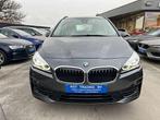 BMW 218 IA GRAN TOURER AUTOMAAT 7 ZIT NAVI LEDER XENON LED, Auto's, BMW, Automaat, Monovolume, USB, Euro 6