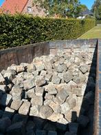Lot kasseien +- 32m2, Tuin en Terras, Grind, Keien en Split, Ophalen, Zo goed als nieuw