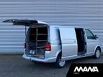 Volkswagen Transporter 2.0TDI L2H1 Airco Navigatie Cruise co, Auto's, Bestelwagens en Lichte vracht, Voorwielaandrijving, Stof