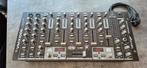 Behringer VMX1000 USB DJ mengpaneel, Ophalen of Verzenden, Zo goed als nieuw, 5 tot 10 kanalen, Microfooningang