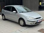 FORD FOCUS / AUTOMAAT! / AIRCO! / CARPLAY! / GEKEURD VVK!, Stof, 1600 cc, Grijs, Particulier