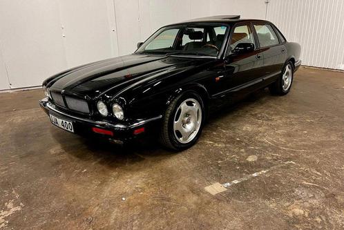 Jaguar XJR 1994, momenteel nog veel goedkoper ivm 500E en M5, Auto's, Jaguar, Particulier, XJ, Benzine, Berline, 4 deurs, Automaat