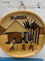 handgeschilderd rieten bordje uit Rwanda, Antiquités & Art, Antiquités | Assiettes décoratives & Carrelages, Enlèvement