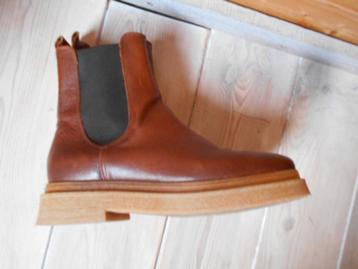 nieuwe laarsjes, leder, sissy boy, maat 39 beschikbaar voor biedingen