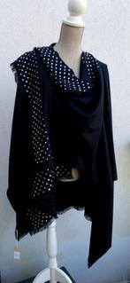 Prachtige nieuwe zwarte sjaal ingelegd met strass steentjes, Kleding | Dames, Mutsen, Sjaals en Handschoenen, Ophalen of Verzenden