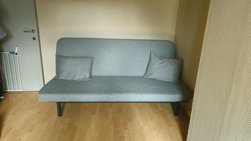 Zetelbed, Huis en Inrichting, Slaapkamer | Slaapbanken, Zo goed als nieuw, 140 cm, 200 cm, Twijfelaar, Ophalen