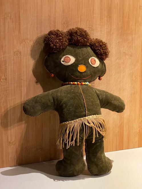 Vintage handgemaakte stoffen pop, Verzamelen, Poppen, Zo goed als nieuw, Pop, Ophalen of Verzenden