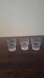 IITTALA glas glaasjes 3 stuks Tapio Wirkkala Paadar 6cm hoog, Huis en Inrichting, Glas of Glazen, Ophalen of Verzenden, Overige stijlen