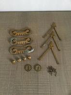 Zeer oud kastbeslag, Enlèvement ou Envoi