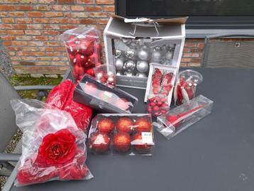Kerstboomdecoratie  beschikbaar voor biedingen