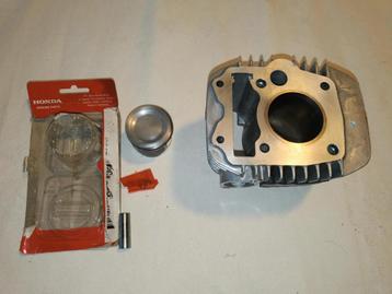 Cilinder en piston honda anf 125 innova beschikbaar voor biedingen
