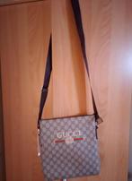 Beige tas met verstelbare schouderriem. Nieuw., Ophalen, Nieuw, Beige