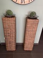 2 PRACHTIGE WICKER ZUILEN 30X30X110CM, Ophalen, Zo goed als nieuw