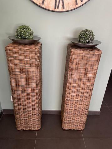 2 PRACHTIGE WICKER ZUILEN 30X30X110CM, Enlèvement, Comme neuf