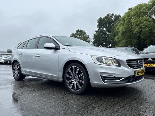 Volvo V60 2.4 D5 Twin Engine Summum Technology-Pack Aut. *PA, Autos, Volvo, Entreprise, V60, 4x4, ABS, Phares directionnels, Airbags