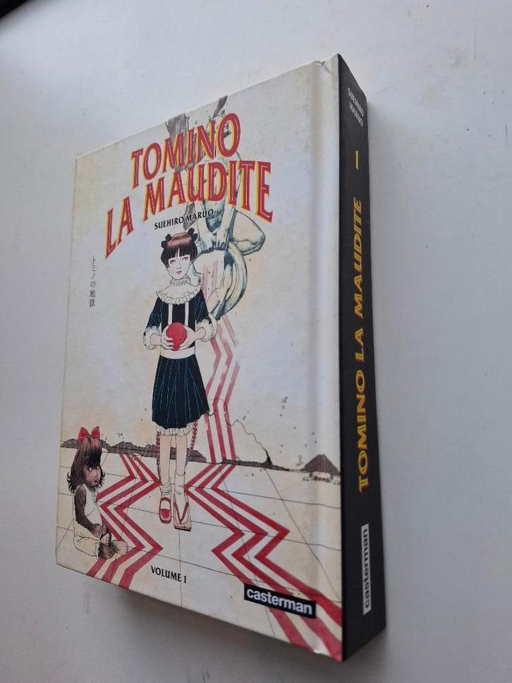 TOMINO LA MAUDITE VOLUME 1 TBE EO 2021SUEHIRO, Livres, BD, Comme neuf, Une BD, Enlèvement ou Envoi