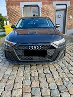 Audi A1 18000km!, Autos, Carnet d'entretien, Automatique, Tissu, Achat