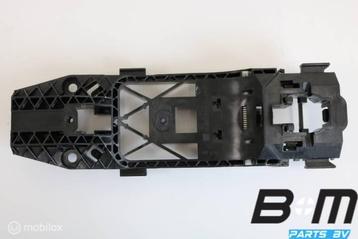 Steun voor portiergreep LA,RA of RV Skoda Karoq beschikbaar voor biedingen