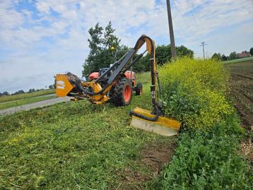 broyeuse de haie et bordures beschikbaar voor biedingen