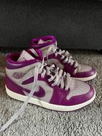 Nike air jordan 1 mid, Ophalen of Verzenden