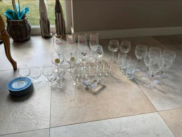 Lot de verres glazen beschikbaar voor biedingen