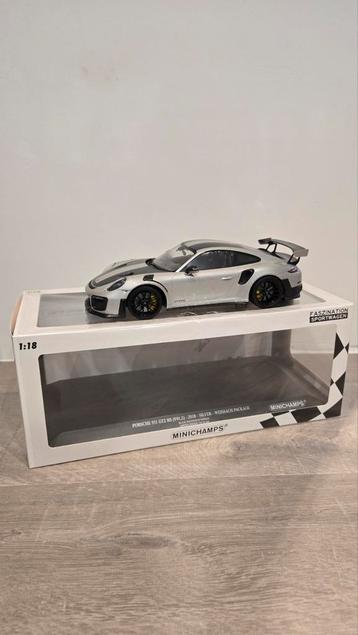 Minichamps Porsche GT2RS Weissach Limited 111pcs beschikbaar voor biedingen