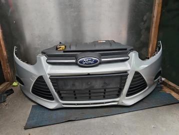 Voorbumper van een Ford Focus beschikbaar voor biedingen