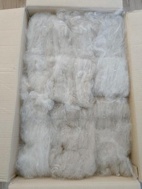Cardé ALPACAWOL mèche de laine cardage polaire filage feutra, Hobby & Loisirs créatifs, Rouets & Filature, Neuf, Laine à filer