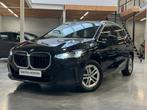 BMW 218i Active Tourer - Carplay/Autopark/Camera/Btw, Auto's, BMW, Stof, Zwart, 2 Reeks Active Tourer, Bedrijf