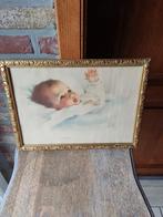 Zeer oude foto van baby in mooie gouden kader, Antiek en Kunst, Ophalen of Verzenden