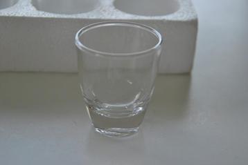 setje van 8 apero / amuse glaasjes voor 1 €  beschikbaar voor biedingen
