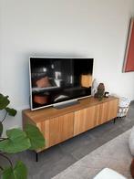 Woood tv meubel in eikenhout, Huis en Inrichting, Ophalen, Zo goed als nieuw, Eikenhout