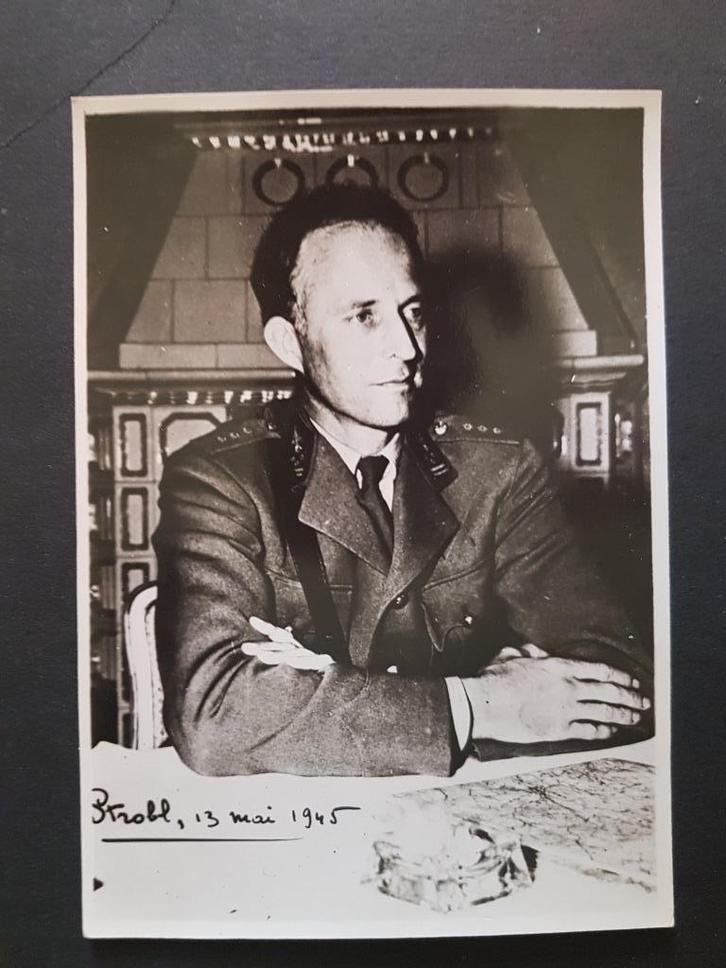 Postkaart Koningshuis België Koning Leopold III, Verzamelen, Koningshuis en Royalty, Gebruikt, Kaart, Foto of Prent, Ophalen of Verzenden