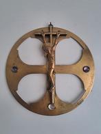 Belle croix d'autel circulaire ancienne en laiton, Enlèvement ou Envoi