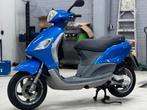 Piaggio Fly 100cc 4 takt (Piaggio Fly 100cc 4t), Fietsen en Brommers, Ophalen, Piaggio, Zo goed als nieuw, 100 cc