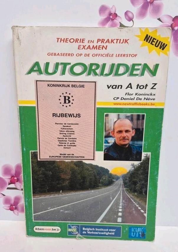🚗 Boek: AutoRijden, Boeken, Vervoer en Transport, Gelezen, Overige vervoermiddelen, Ophalen of Verzenden