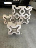 Witte cementstenen siermuur - 130 stuks, Doe-het-zelf en Bouw, Metselstenen, Ophalen, Zo goed als nieuw