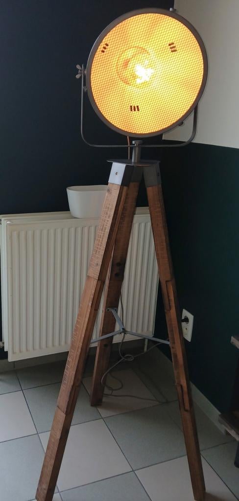 Vloerlamp, Enlèvement