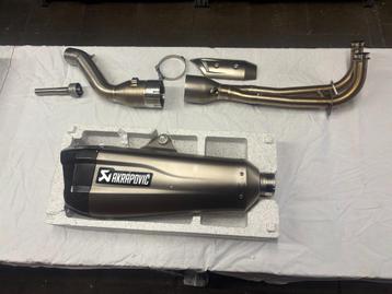 ECHAPPEMENT AKRAPOVIC TMAX 530 ---TMAX 560 NEUF, Enlèvement ou Envoi, Neuf