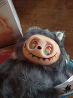 Labubu met regenboogogen   ,the monsters, pop mart, Ophalen of Verzenden, Pop