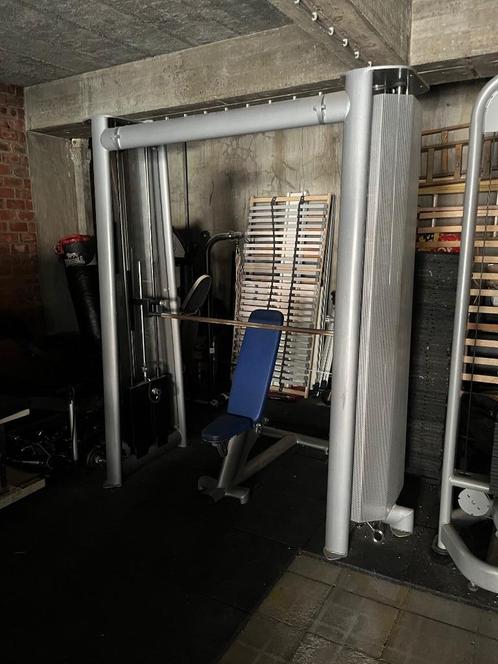Bench press gym 80 incl banken, Sport en Fitness, Fitnessmaterialen, Gebruikt, Fitnessbank, Armen, Benen, Borst, Buik, Rug, Ophalen of Verzenden