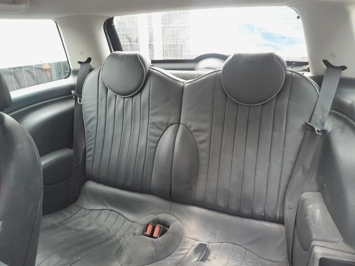 VEILIGHEIDSGORDEL RECHTS ACHTER Mini One / Cooper (R50), Auto-onderdelen, Interieur en Bekleding, Mini, Gebruikt