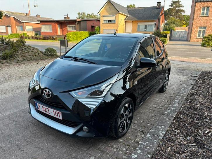 Toyota aygo exlusive uitvoering 2019, Auto's, Toyota, Particulier, Aygo, Achteruitrijcamera, Airconditioning, Android Auto, Apple Carplay