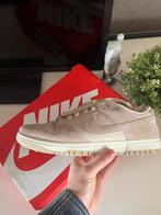 Nike Dunks Unisex, Kleding | Heren, Schoenen, Sneakers, Ophalen of Verzenden, Bruin, Zo goed als nieuw