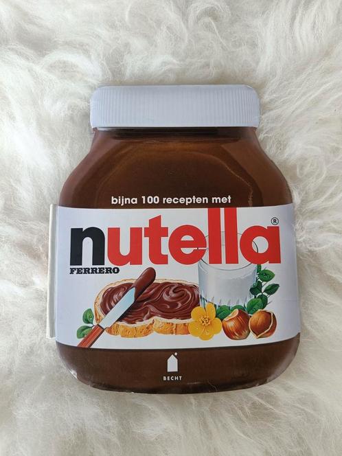 bijna 100 recepten met nutella, Boeken, Kookboeken, Zo goed als nieuw, Taart, Gebak en Desserts, Ophalen of Verzenden